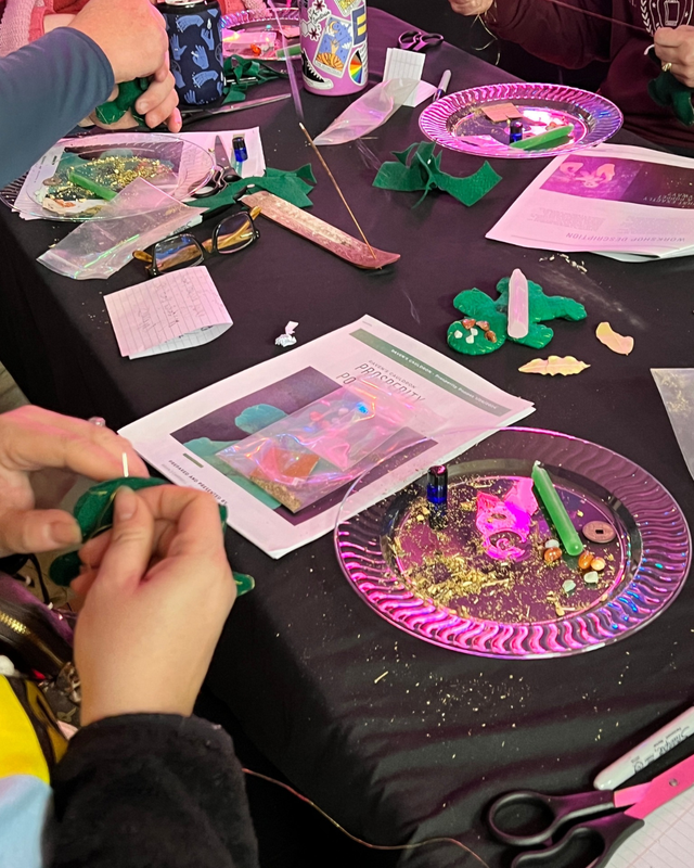 poppet event workshop Raven's Cauldron 6 N Sandusky St. Delaware, OH 43015