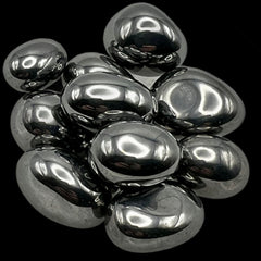 Metallic gray Silicon crystal with reflective angular faces