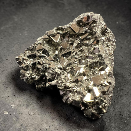 Rare geometric Pyrite crystal specimen from Huanzala Mine Peru in clear magnification display box with sharp metallic cubic formations, 25.19 grams – Raven's Cauldron, Delaware, OH
