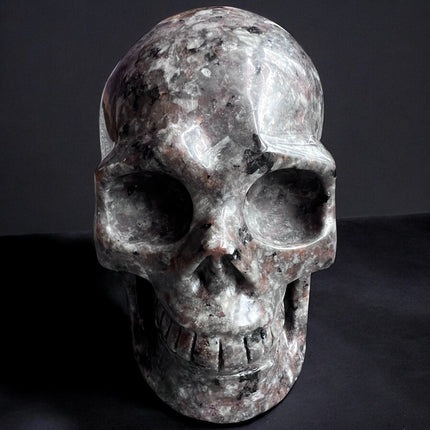 750g Yooperlite crystal skull glowing under UV blacklight – Raven’s Cauldron, 6 N Sandusky St, Delaware, OH 43015