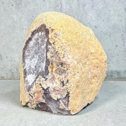 Natural Agate end with cut base standing crystal 395g grounding stone Raven’s Cauldron Delaware Ohio