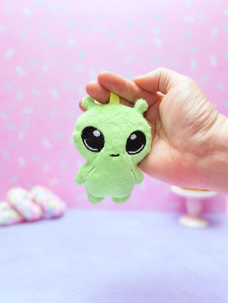 Chibi Alien Plush Bag Charm by Kawaii Hair Candy cute sci-fi UFO plushie bag clip