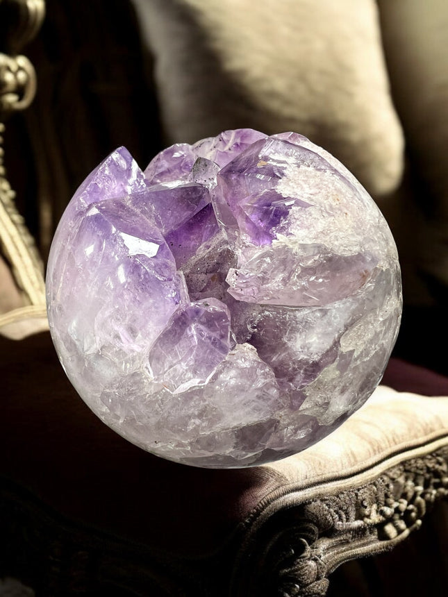 Amethyst_Sphere_Raven’s_Cauldron_6th_North_Sandusky_Street_Delaware_Ohio_43015