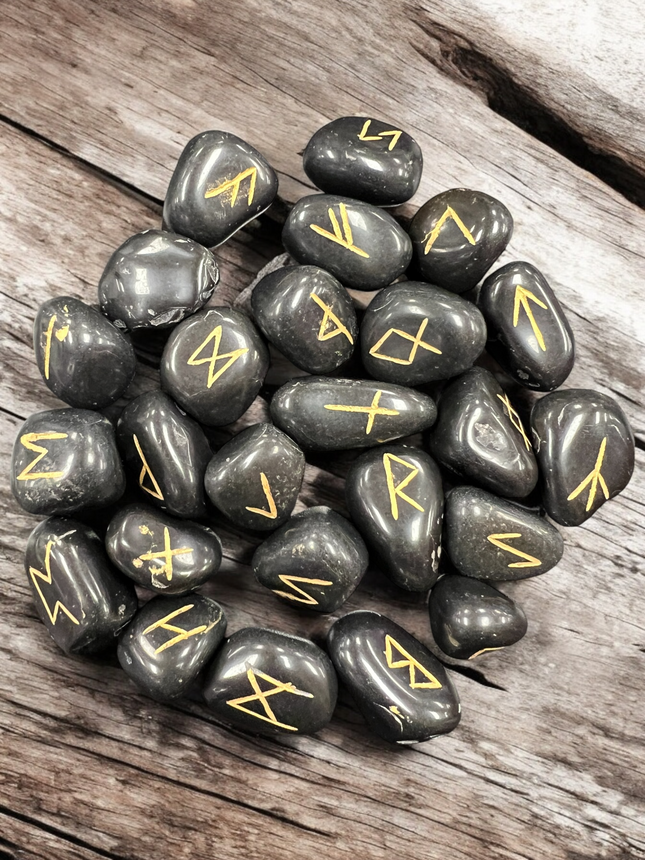 Black_Agate_Rune_Set_Ravens_Cauldron_6_N Sandusky_St _Delaware_OH _43015