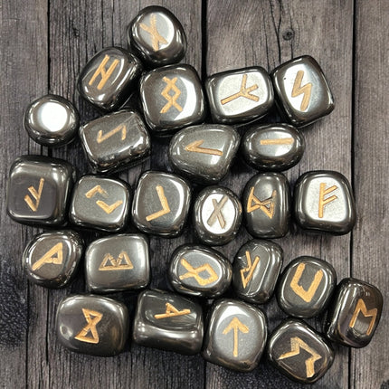 Boxed_Hematite_Rune_Set_Ravens_Cauldron_6_N Sandusky_St _Delaware_OH _43015