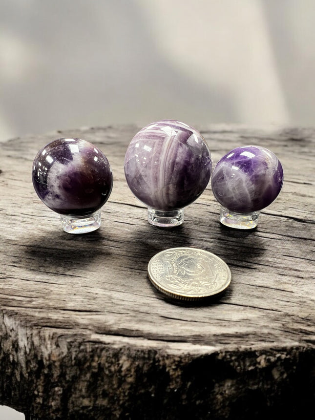 Dream_Chevron_Amethyst_Sphere_Raven’s_Cauldron_6_North_Sandusky_Street_Delaware_OH_43015
