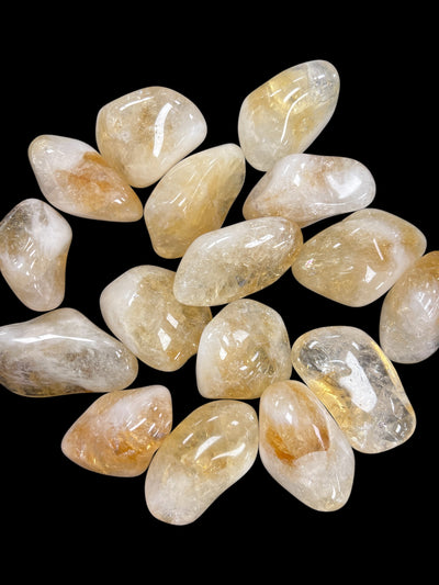 Citrine Palm Stone – 2 x 1 Inch, 41g – Manifestation, Abundance & Solar Energy Crystal – Polished Healing Stone