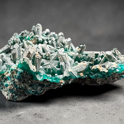 Natural Dioptase crystal specimen bright green heart healing mineral 16 grams Raven’s Cauldron, 6 N Sandusky St, Delaware, OH 43015