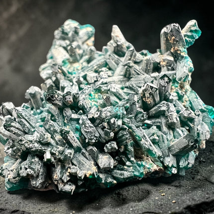 Natural Dioptase crystal specimen bright green heart healing mineral 16 grams Raven’s Cauldron, 6 N Sandusky St, Delaware, OH 43015