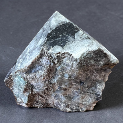 Emerald semi-polished crystal point for heart chakra healing and abundance energy from Raven's Cauldron, 6 N Sandusky St, Delaware, OH 43015