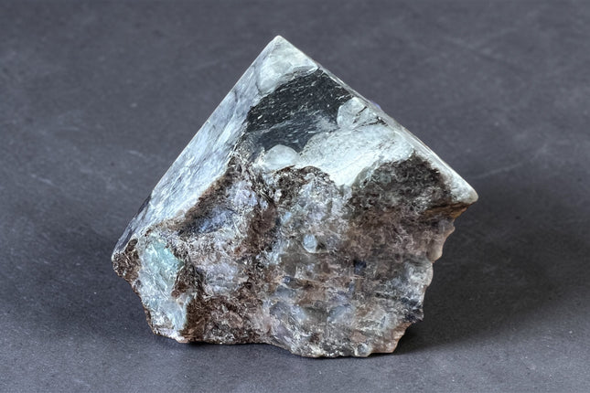 Emerald semi-polished crystal point for heart chakra healing and abundance energy from Raven's Cauldron, 6 N Sandusky St, Delaware, OH 43015