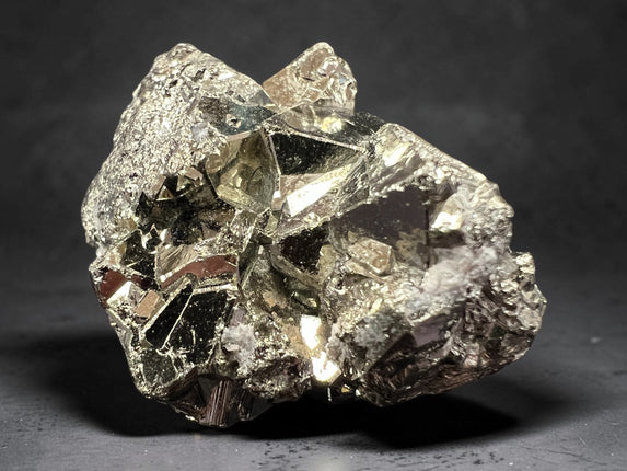 Collectible Huanzala Mine geometric Pyrite crystal close-up – Raven's Cauldron, Delaware, OH
