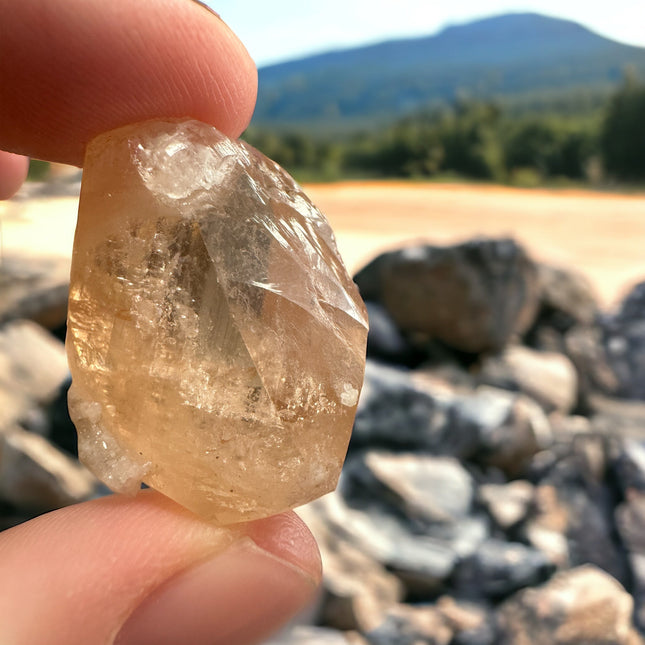 Golden Topaz Crystal - Gem Quality - Raven's Cauldron