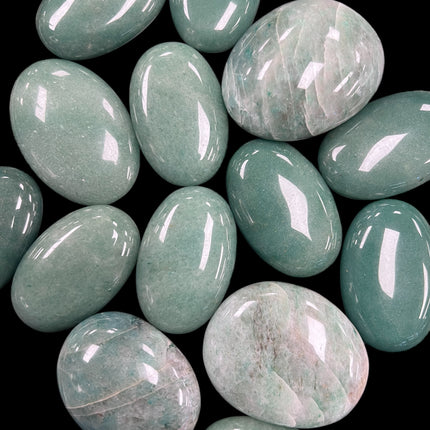 Green Aventurine Palm Stone, Raven's Cauldron, 6 N Sandusky St, Delaware, OH 43015