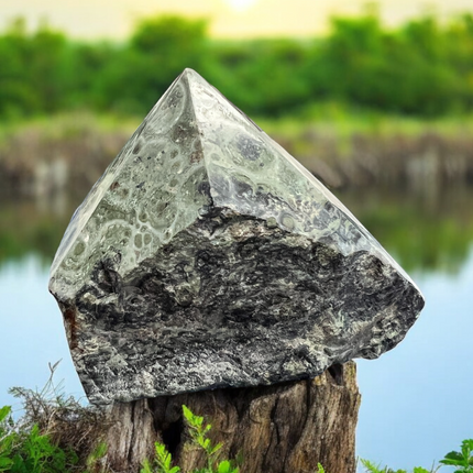 Semi_Polished_Crystal_Gemstone_Point_Ravens_Cauldron_6_North_Sandusky_Street_Delaware_Ohio_43015