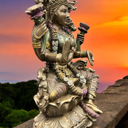 Lakshmi_Statue_Ravens_Cauldron_6_North_Sandusky_Street_Delaware_Ohio_43015