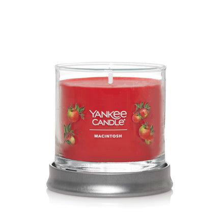 Yankee Candle Macintosh, Raven's Cauldron, 6 N. Sandusky St., Delaware, OH 43015