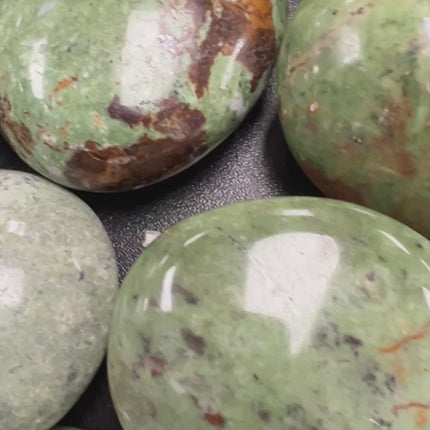 Chyrsoprase Palm Stone, Raven's Cauldron, 6 N Sandusky St, Delaware, OH 43015