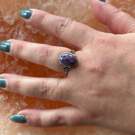 Purple Charoite Ring, Adjustable Silver Anxiety Ring, Crystal Shop Jewelry, Bijoux Charoite - Raven's Cauldron