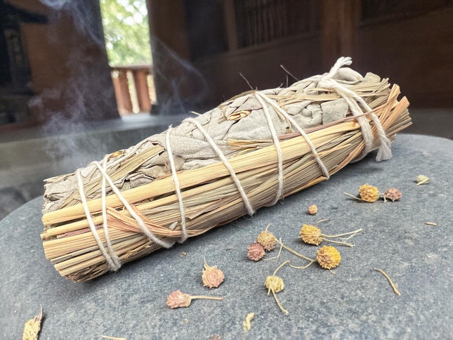 White Sage and Lemongrass smudge bundle 4 inch 26 grams for energy cleansing and space purification Raven’s Cauldron, Delaware, OH