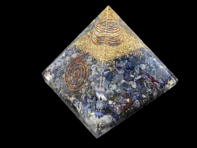 Sodalite_Orgonite_Pyramid_Ravens_Cauldron_6_North_Sandusky_Street_Delaware_Ohio_43015