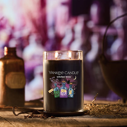 Yankee Candle 'Witches' Brew' candle Raven's Cauldron, 6 N Sandusky St, Delaware, OH 43015