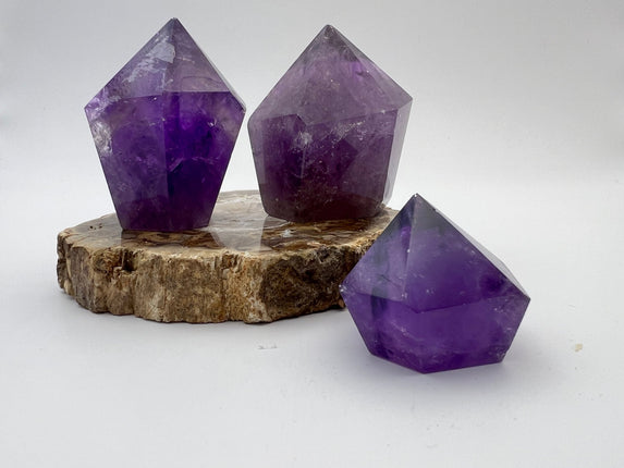 Amethyst Tower - Short - Raven's Cauldron