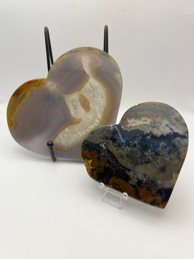 Banded Agate Heart - Raven's Cauldron