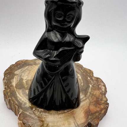 Gemstone Carving - Figures - Raven's Cauldron