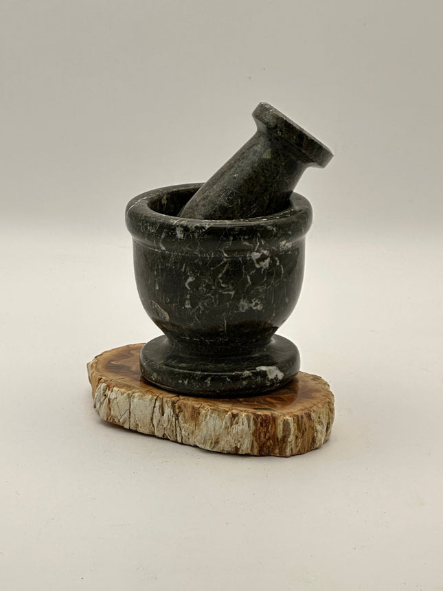 Mortar and Pestle - Raven's Cauldron