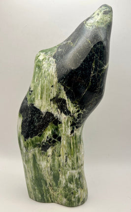 Tremolite Free Form - Raven's Cauldron